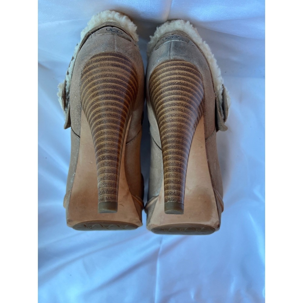 UGG Boots Women's Georgette Ankle Platform Tan w Cozy Cream Fur Cuff Sz 7 - Picture 5 of 10